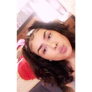 Meet your Posher, Paulina